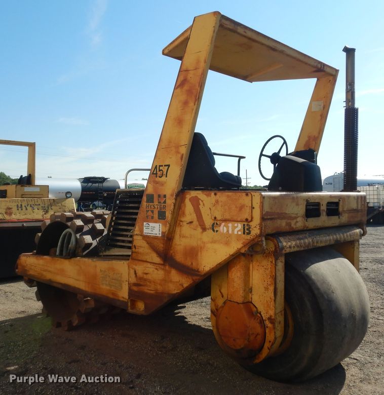 image for item DN1646 1985 Hyster C612B  single drum vibratory roller