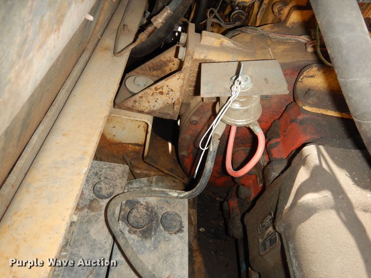 image for item DN1646 1985 Hyster C612B  single drum vibratory roller