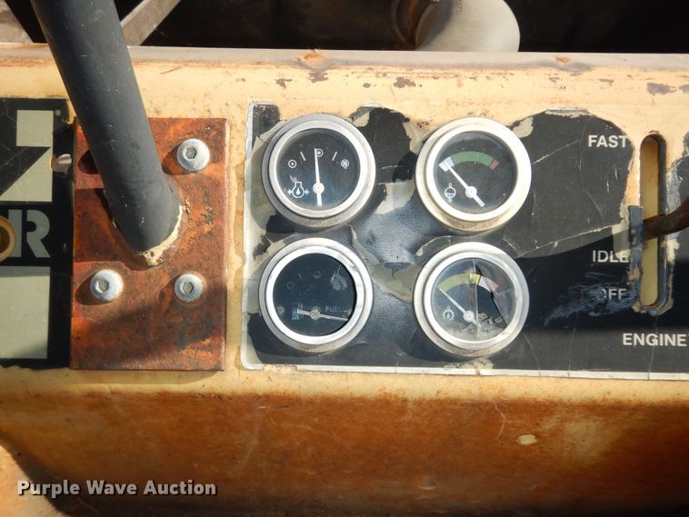 image for item DN1646 1985 Hyster C612B  single drum vibratory roller