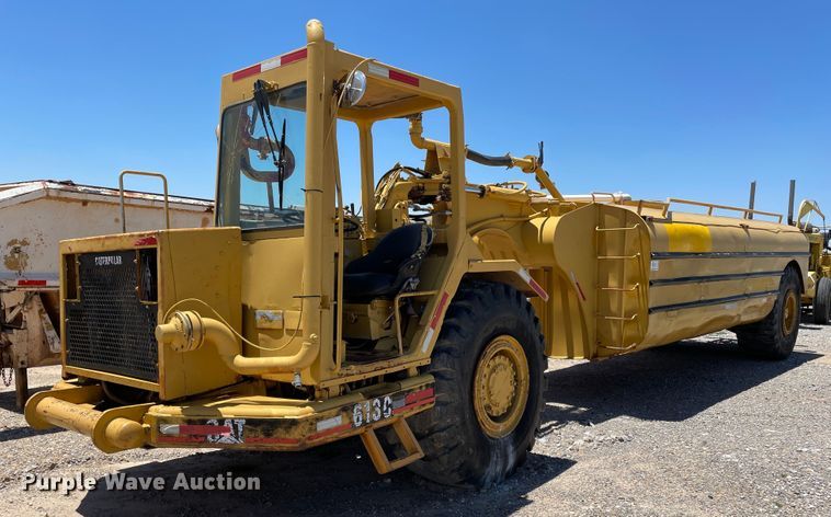 image for item DN5002 1988 Caterpillar 613C  water wagon
