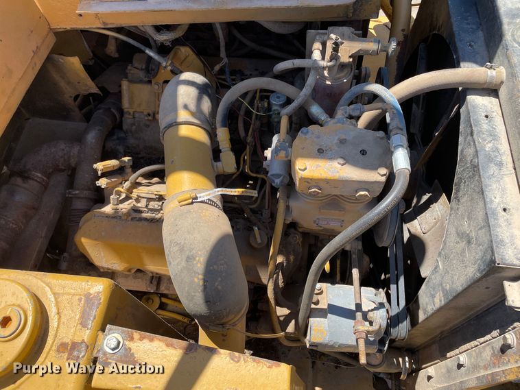 image for item DN5002 1988 Caterpillar 613C  water wagon