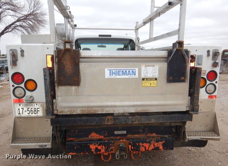 image for item DN7300 2008 Ford F450 Super Duty XL  utility / service truck