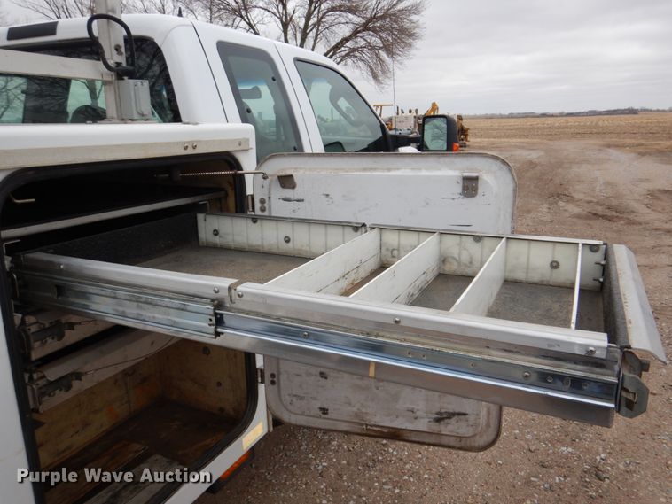 image for item DN7300 2008 Ford F450 Super Duty XL  utility / service truck