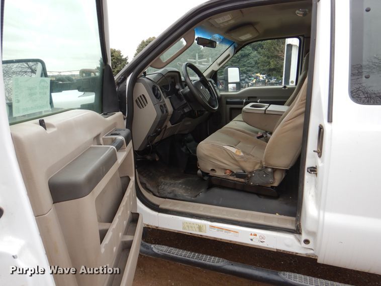 image for item DN7300 2008 Ford F450 Super Duty XL  utility / service truck