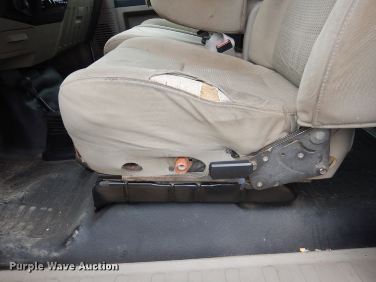 image for item DN7300 2008 Ford F450 Super Duty XL  utility / service truck