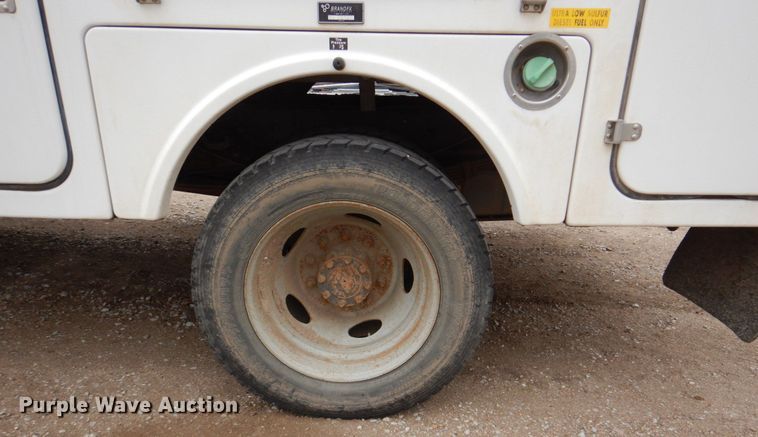 image for item DN7300 2008 Ford F450 Super Duty XL  utility / service truck