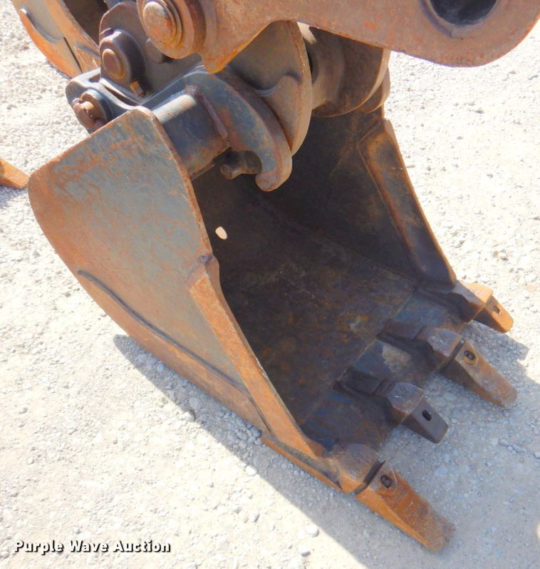 image for item DP4293 2017 Bobcat E35  mini excavator