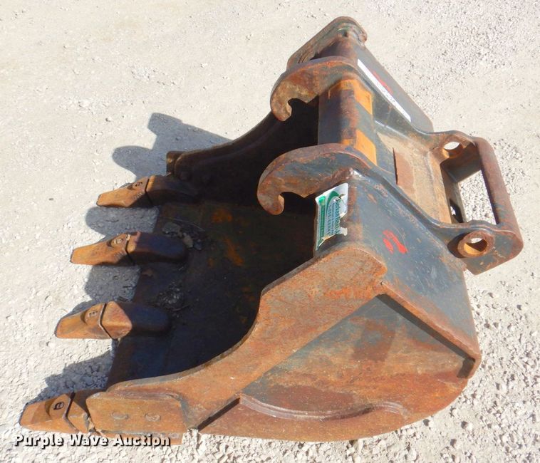 image for item DP4293 2017 Bobcat E35  mini excavator