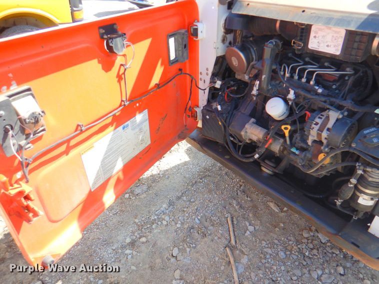 image for item DP4295 2016 Bobcat S650  skid steer loader