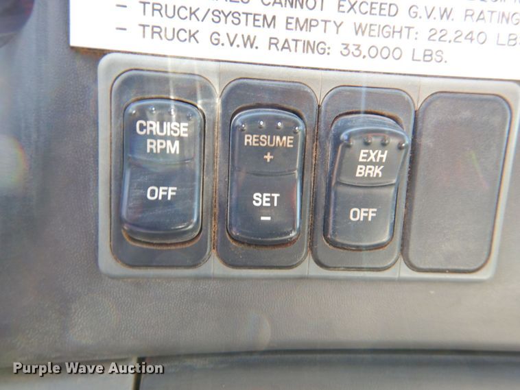 image for item DP4302 2009 Ford F750 Super Duty  vacuum truck