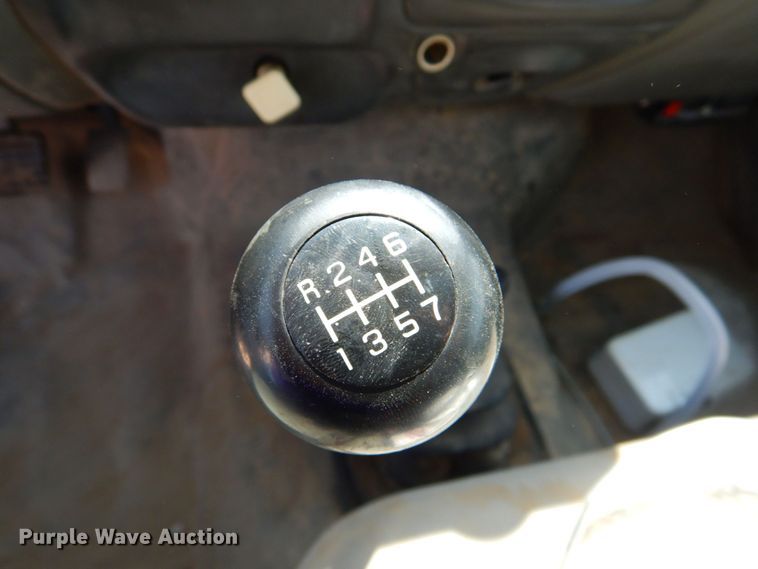 image for item DP4302 2009 Ford F750 Super Duty  vacuum truck