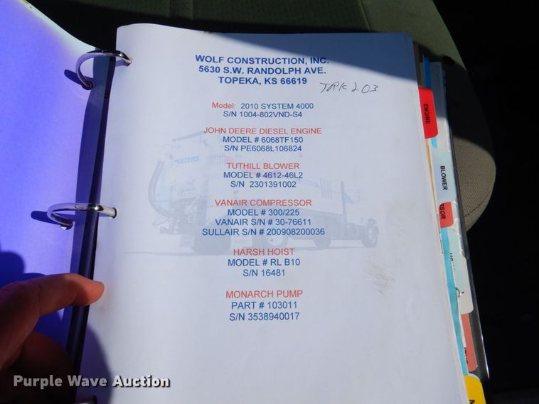 image for item DP4302 2009 Ford F750 Super Duty  vacuum truck