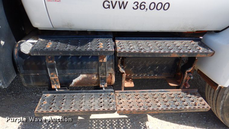 image for item DP4302 2009 Ford F750 Super Duty  vacuum truck