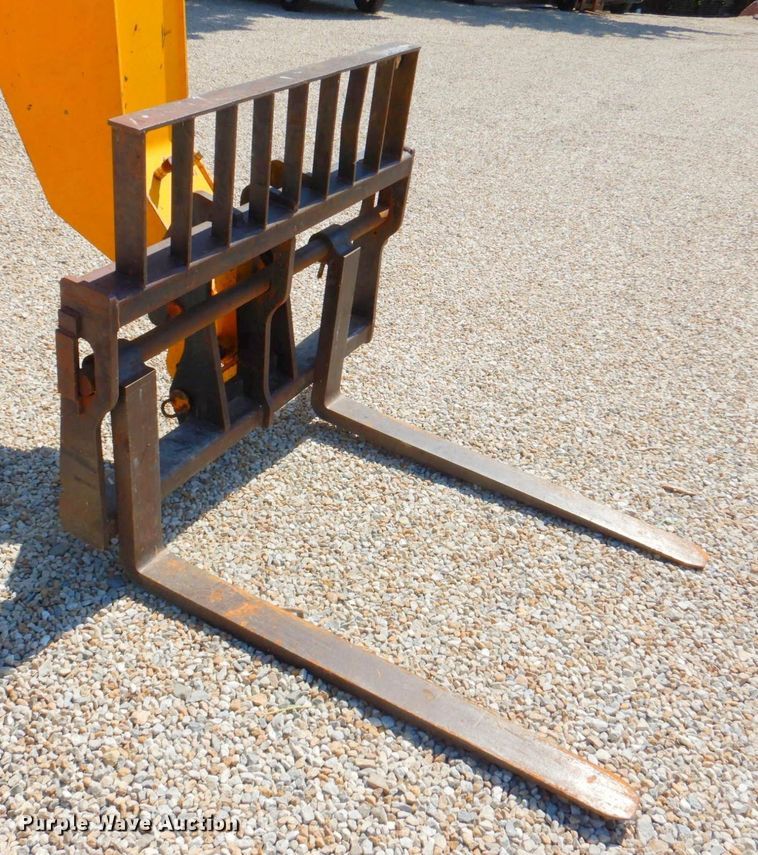 image for item DP4305 1996 JCB 506B  telehandler