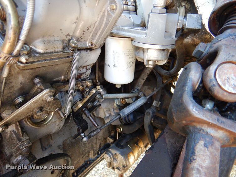 image for item DP4306 1992 Ford F700  flatbed truck