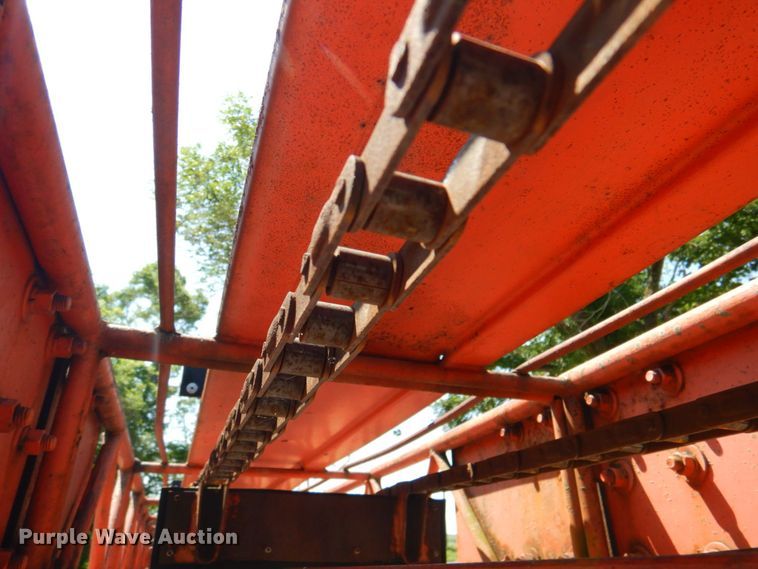 image for item DP4306 1992 Ford F700  flatbed truck