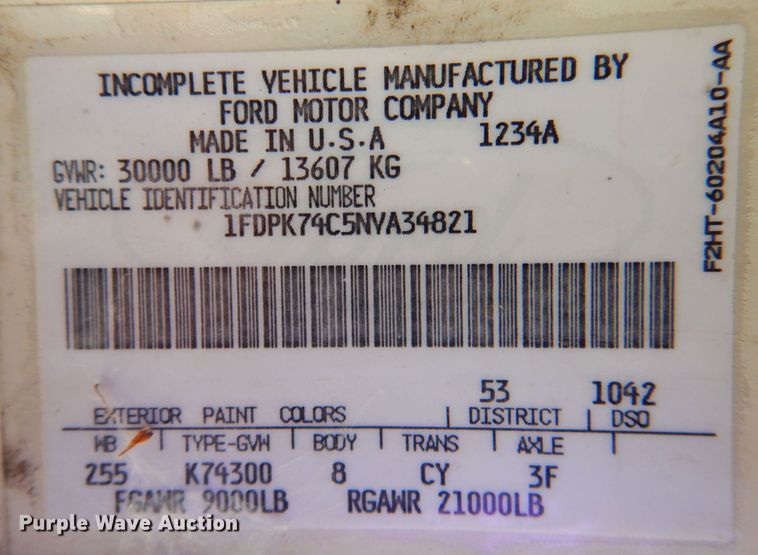 image for item DP4306 1992 Ford F700  flatbed truck