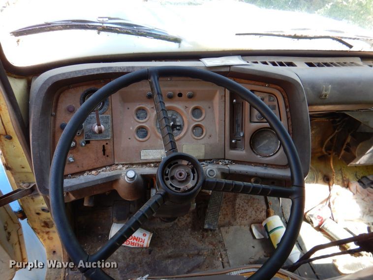 image for item DP4307 1978 Ford 8000  flatbed truck