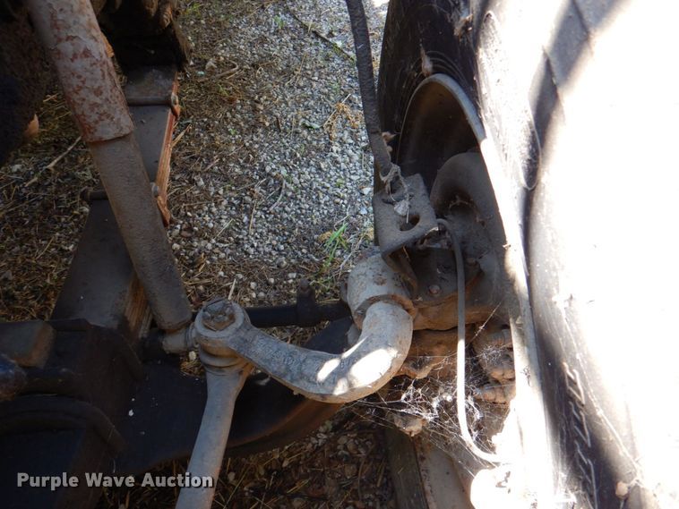 image for item DP4307 1978 Ford 8000  flatbed truck