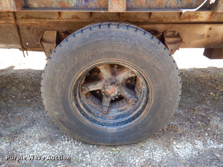 image for item DP4307 1978 Ford 8000  flatbed truck