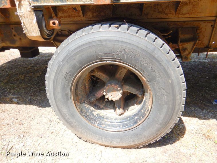 image for item DP4307 1978 Ford 8000  flatbed truck