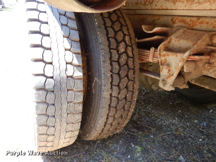 image for item DP4307 1978 Ford 8000  flatbed truck