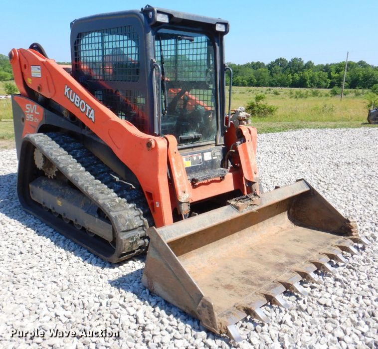 image for item DP4310 2020 Kubota SVL95-2S  tracked skid steer loader