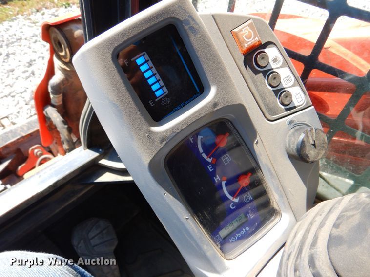 image for item DP4310 2020 Kubota SVL95-2S  tracked skid steer loader