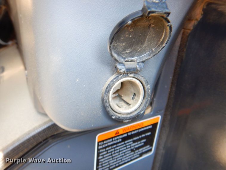 image for item DP4310 2020 Kubota SVL95-2S  tracked skid steer loader