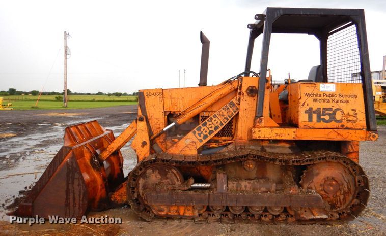 image for item DP4341 1976 Case 1150B  track loader
