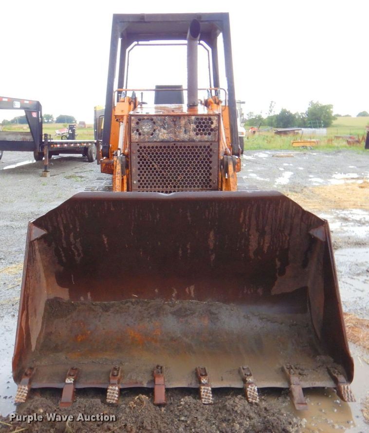 image for item DP4341 1976 Case 1150B  track loader