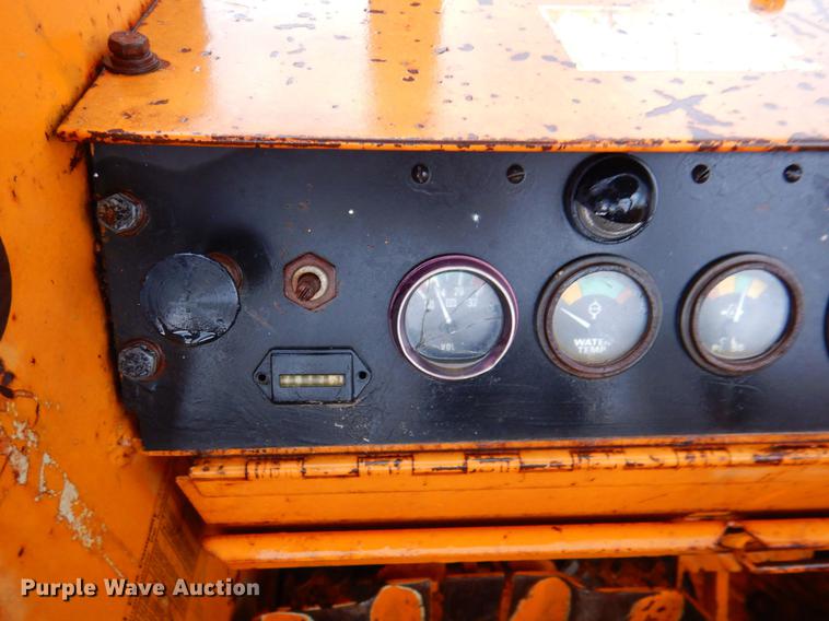 image for item DP4341 1976 Case 1150B  track loader