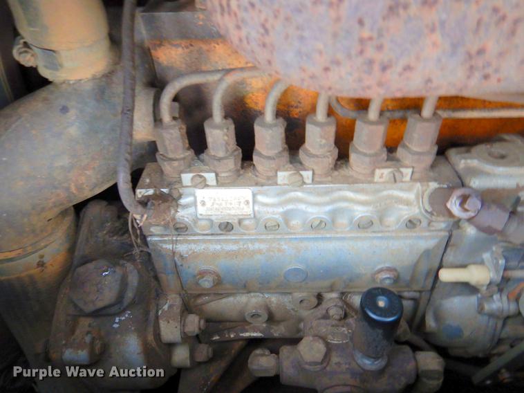 image for item DP4341 1976 Case 1150B  track loader