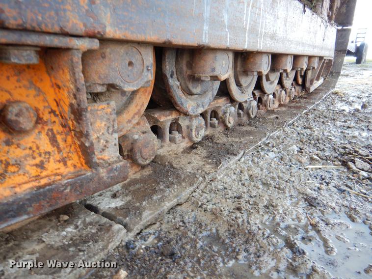 image for item DP4341 1976 Case 1150B  track loader