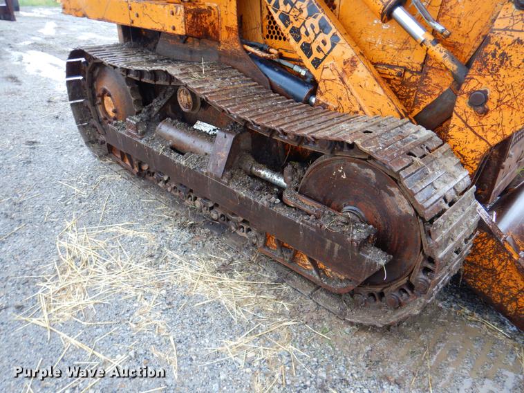 image for item DP4341 1976 Case 1150B  track loader