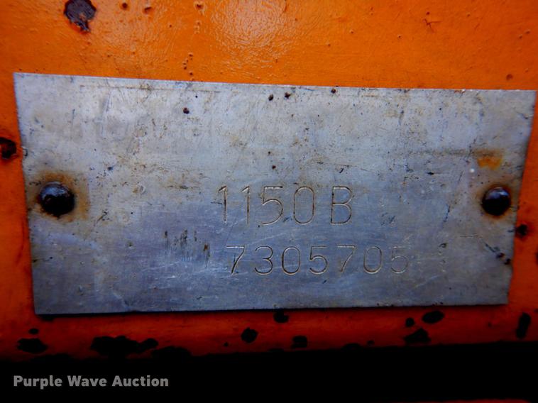 image for item DP4341 1976 Case 1150B  track loader