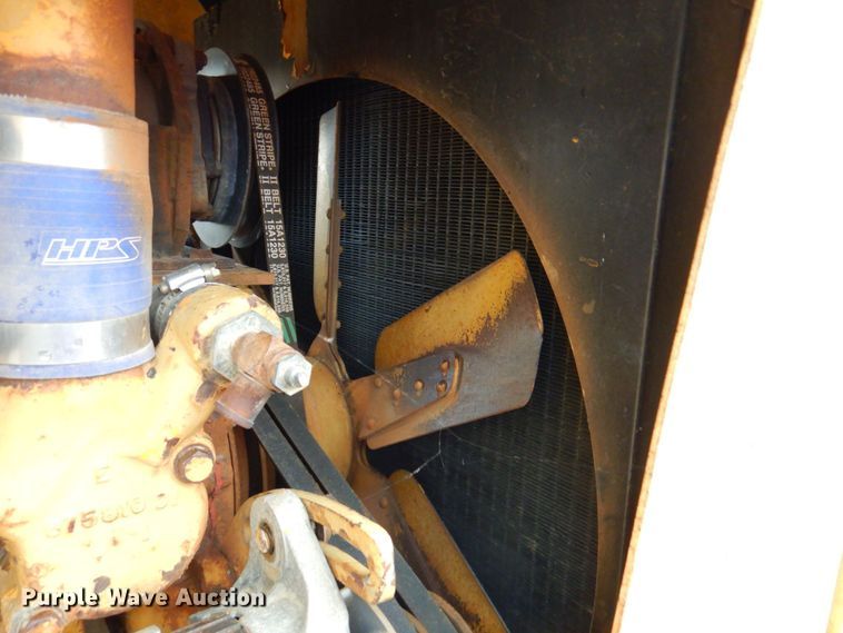 image for item DP4342 1974 International 412  elevating scraper