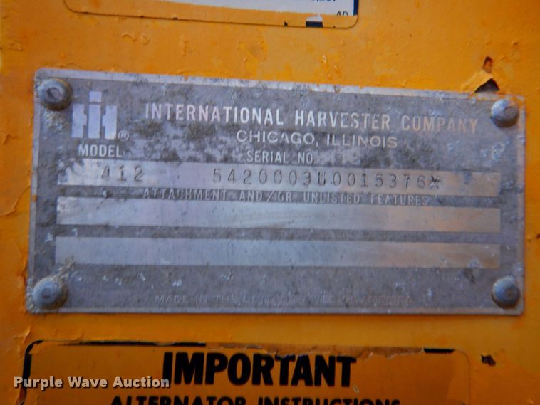 image for item DP4342 1974 International 412  elevating scraper