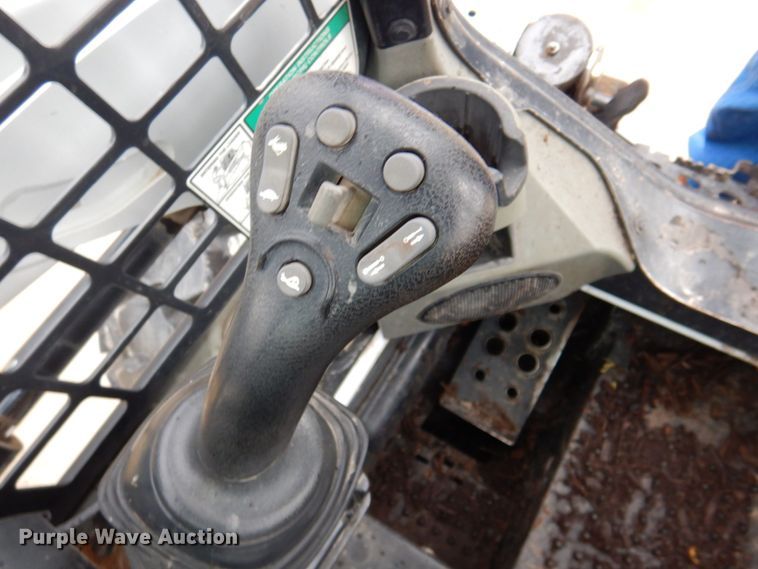 image for item DP4354 2015 Bobcat S550  skid steer loader