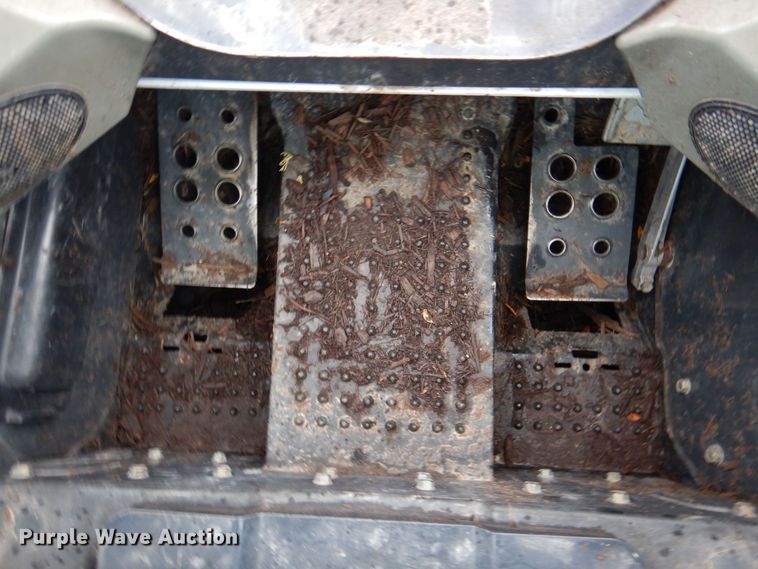 image for item DP4354 2015 Bobcat S550  skid steer loader