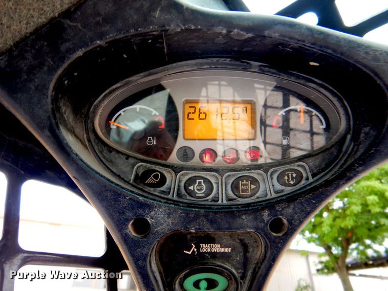 image for item DP4354 2015 Bobcat S550  skid steer loader