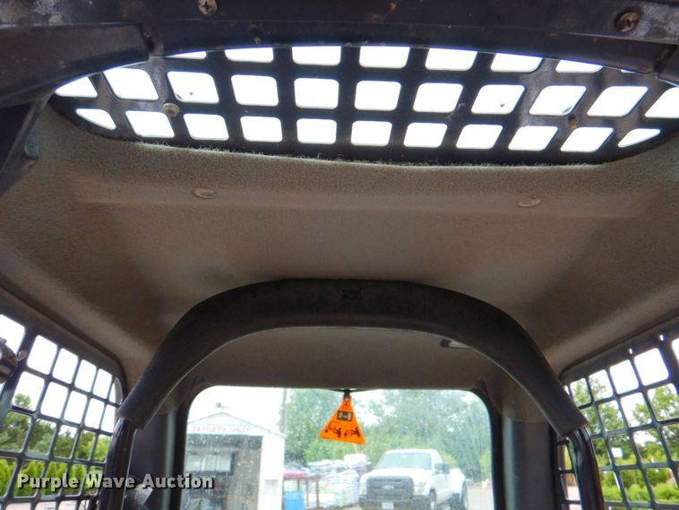 image for item DP4354 2015 Bobcat S550  skid steer loader