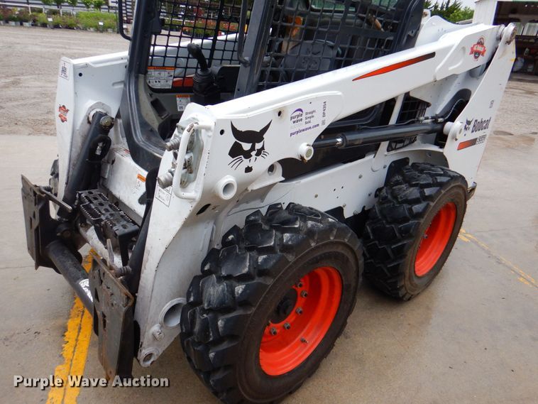 image for item DP4354 2015 Bobcat S550  skid steer loader