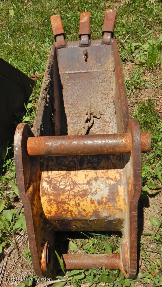 image for item DP4365 2000 Caterpillar 416C  backhoe