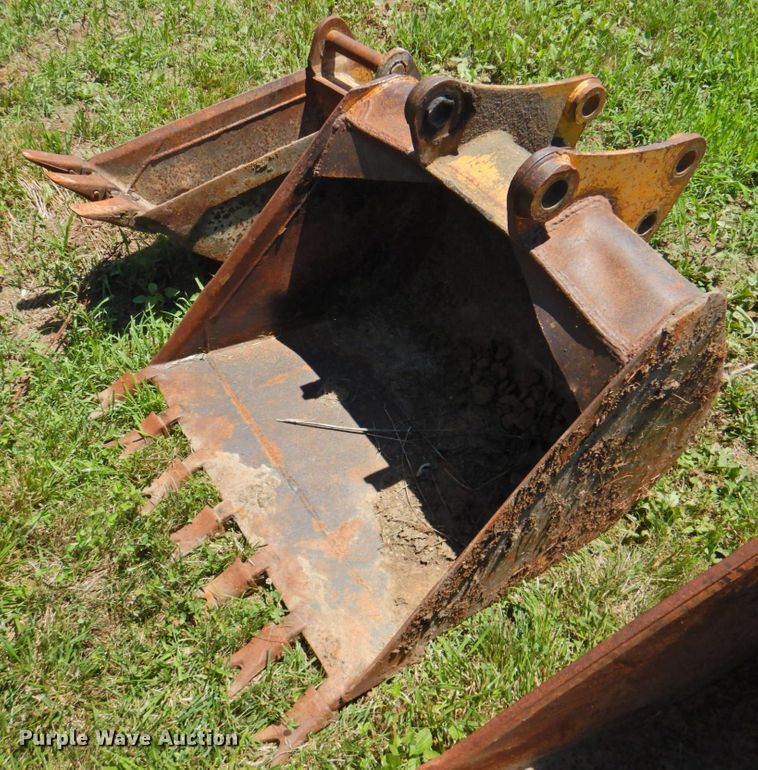 image for item DP4365 2000 Caterpillar 416C  backhoe