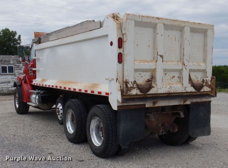 image for item DP5586 1999 Sterling LT9511  dump truck