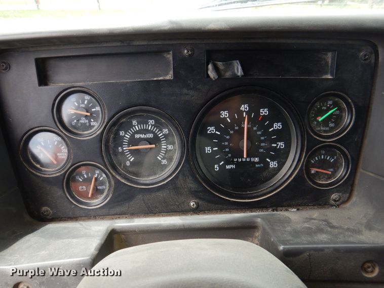 image for item DP5586 1999 Sterling LT9511  dump truck