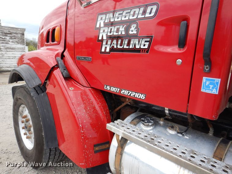 image for item DP5586 1999 Sterling LT9511  dump truck