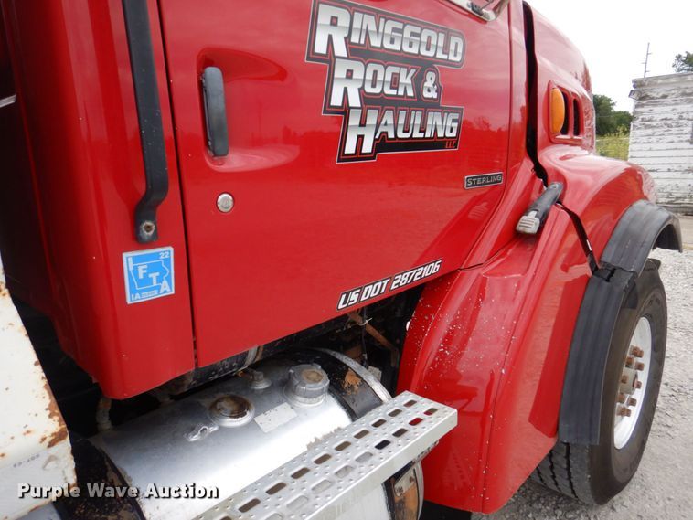 image for item DP5586 1999 Sterling LT9511  dump truck