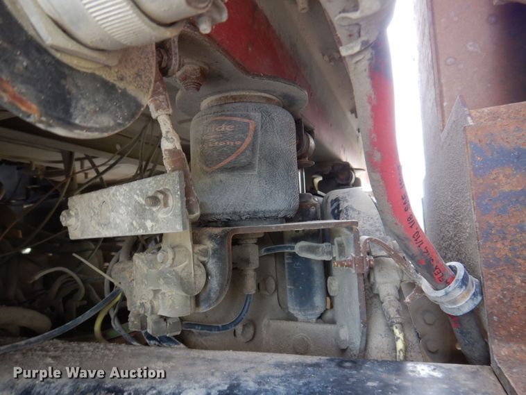 image for item DP5586 1999 Sterling LT9511  dump truck